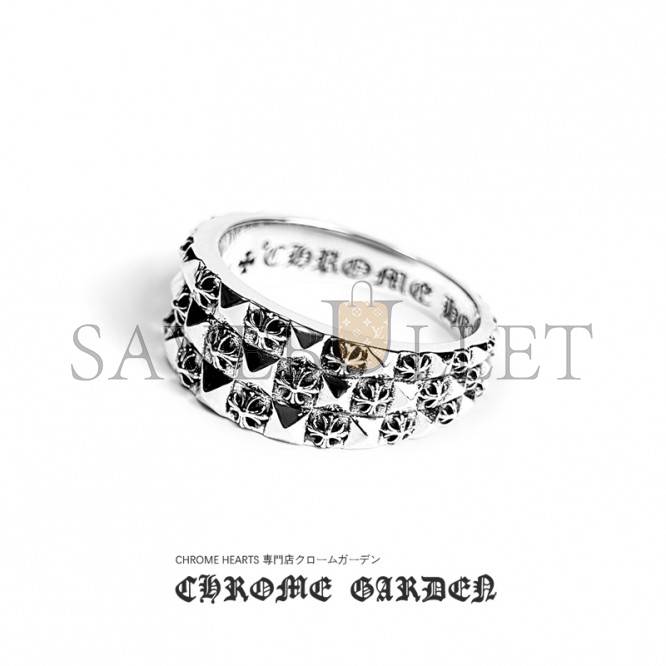 Ch**me He**ts multi ch plus stack ring