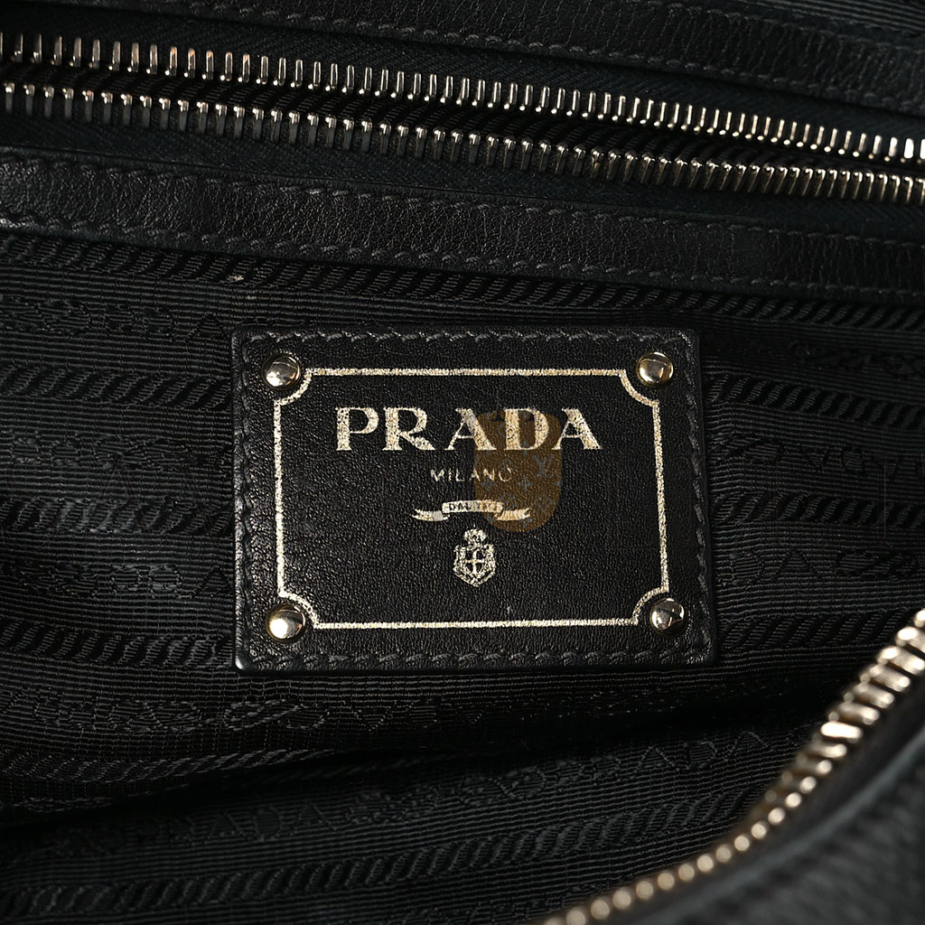 Pra*a vitello daino hobo black (36*30*15cm)