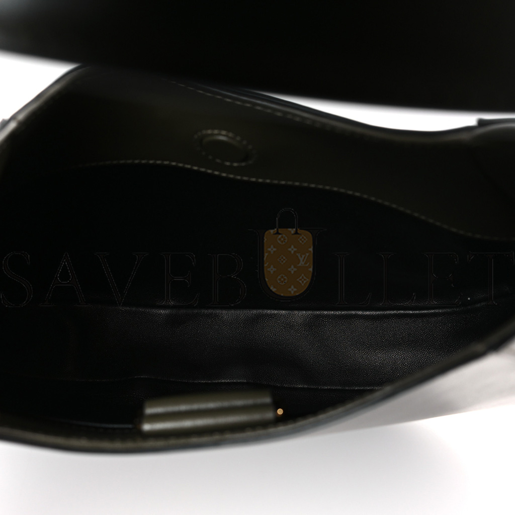 Pra*a box calfskin shoulder bag militaire (27*18*5cm)