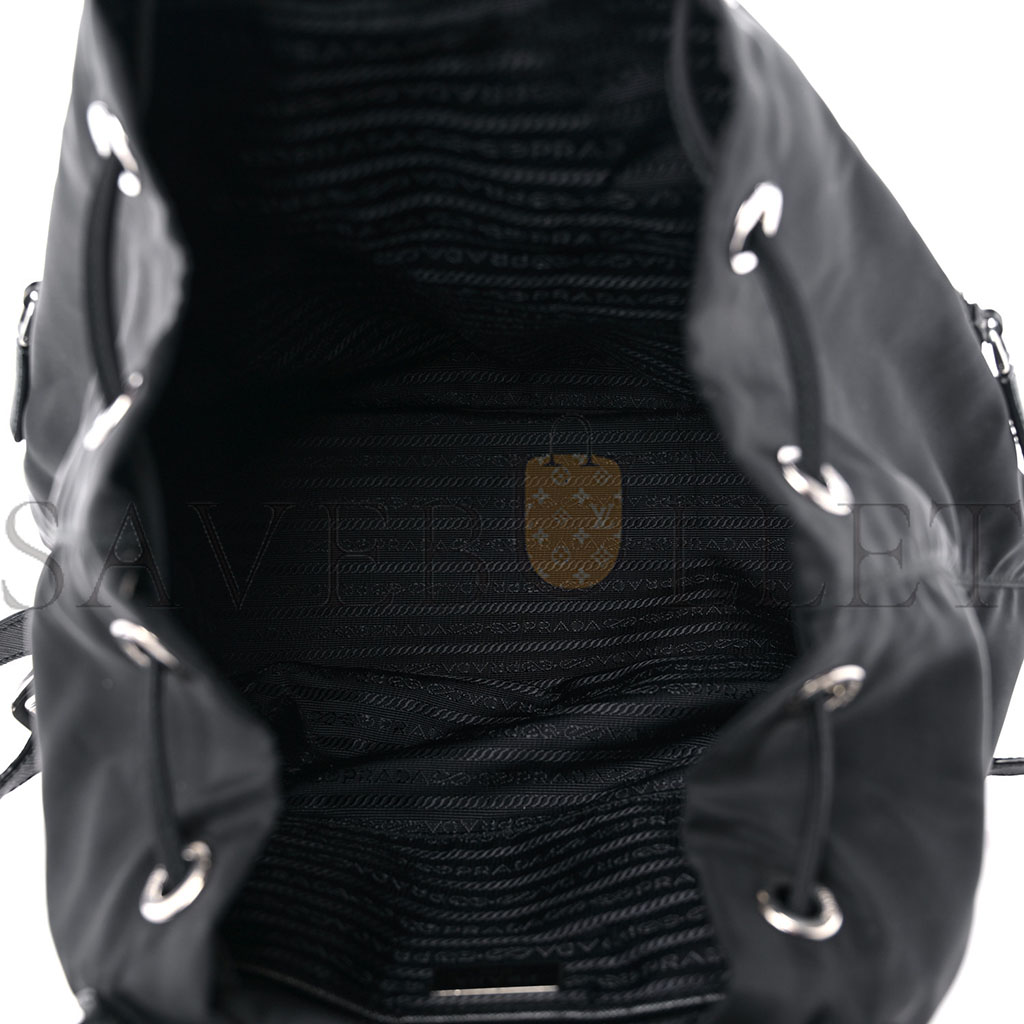 Pra*a tessuto nylon saffiano medium backpack black (29*28*15cm)