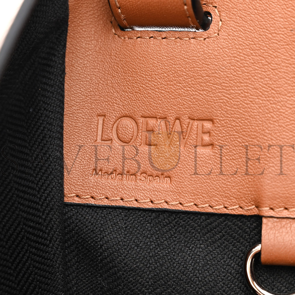 l*ew* calfskin small hammock shoulder bag tan (30*25*13.5cm)