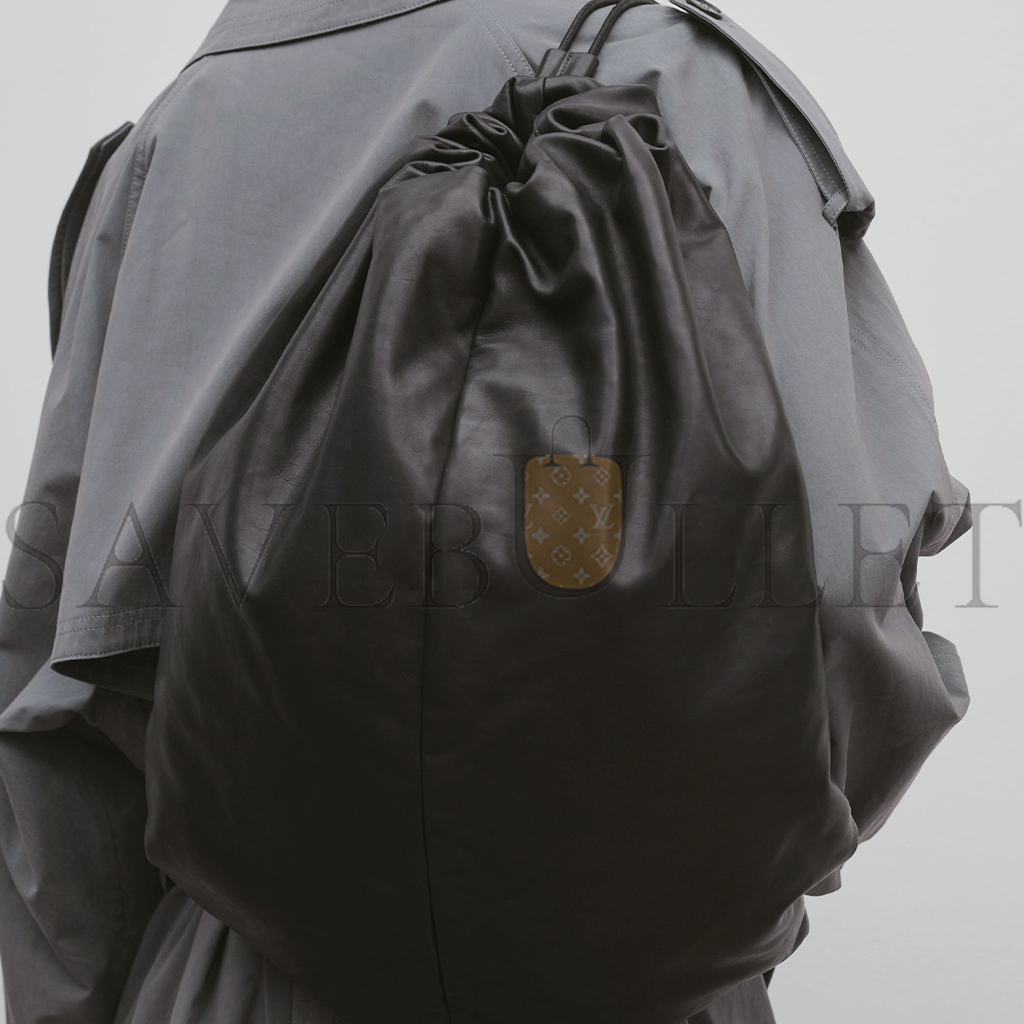 T*e R*w puffy backpack in leather black w1604l114blpl (47*28*8cm)
