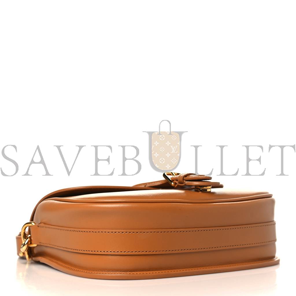 D*or box calfskin medium bobby flap camel (22*17*6.4cm)